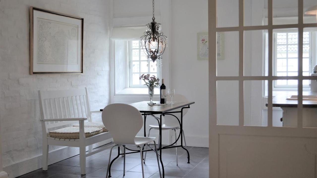 Store Ejlstrup Bed & Breakfast 欧登塞 外观 照片