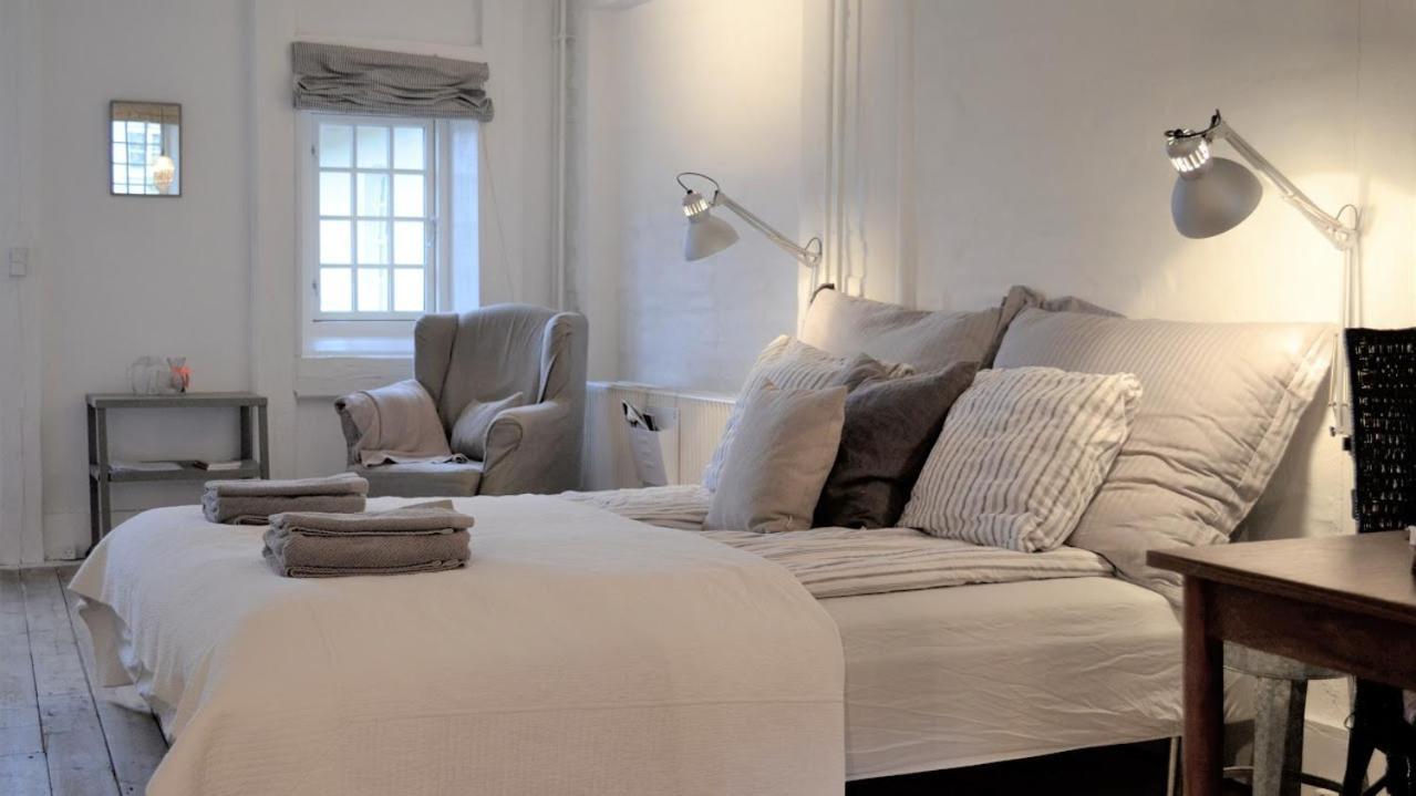 Store Ejlstrup Bed & Breakfast 欧登塞 外观 照片