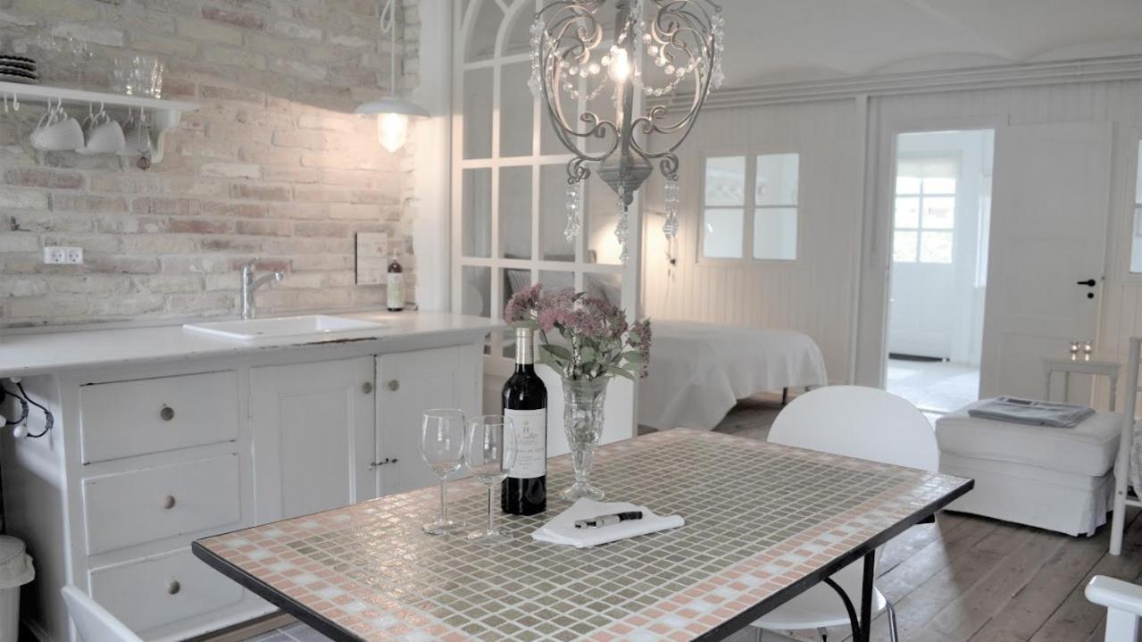 Store Ejlstrup Bed & Breakfast 欧登塞 外观 照片